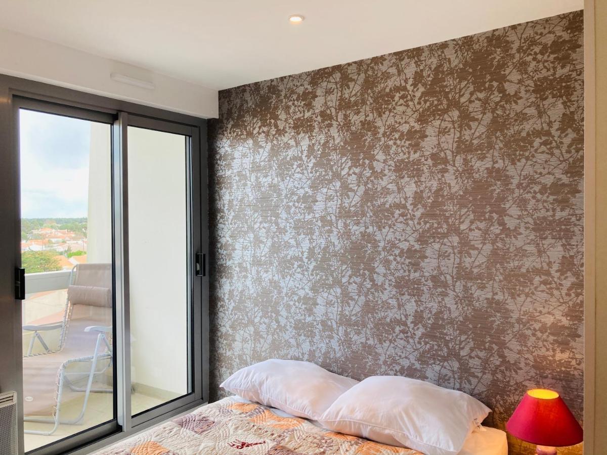 Standing, Luminosite A 100M De La Mer, T3 Prestige Saint-Hilaire-de-Riez Exterior photo
